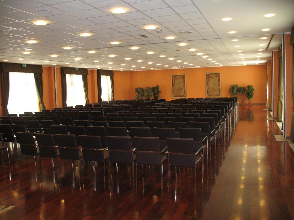 Air Palace Hotel Leinì Esterno foto